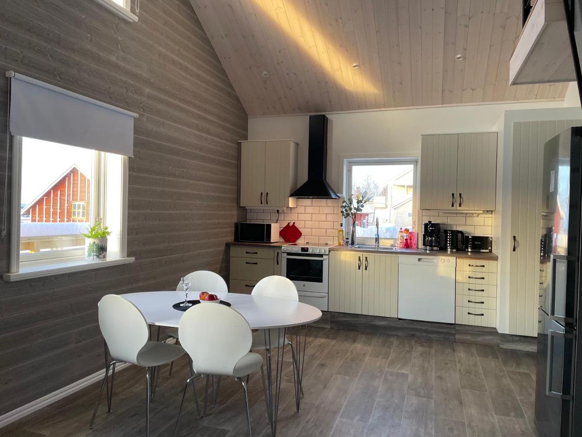Villa Underbar Timmerstuga I Centrala Oviken